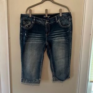 Amethyst cropped Jean